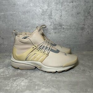 Nike Air Zoom Presto Utility Sneakers Womens sz 7 - tan